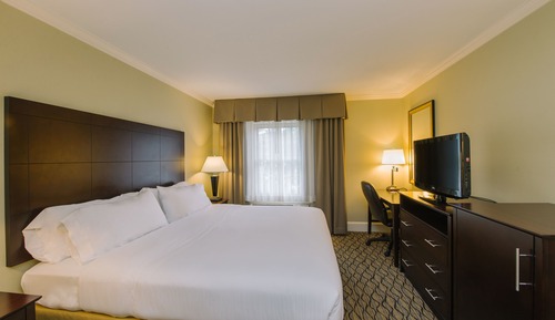 Standard Room, 1 King Bed, Accessible (Communication Accessible)