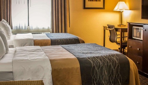 Standard Room, 2 Queen Beds, Non Smoking