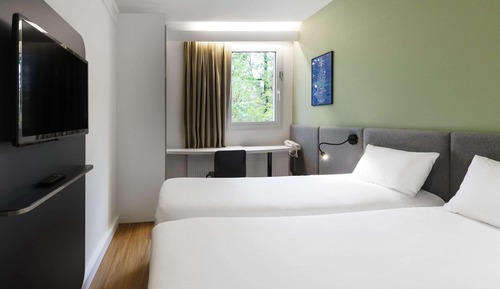 Standard Room, 2 Twin Beds