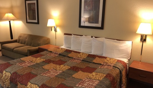 Standard Room, 1 King Bed