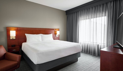 Suite, 1 Bedroom, Balcony (Mobility Accessible, Tub)