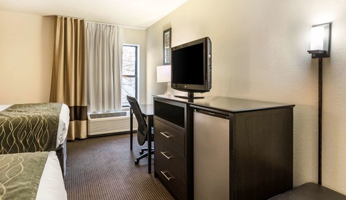 Standard Room, 2 Queen Beds, Non Smoking