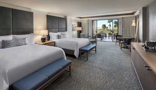 Deluxe Room, 2 Queen Beds (Hearing Accessible)