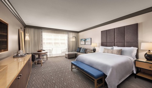 Superior Room, 1 King Bed (Hearing Accessible)