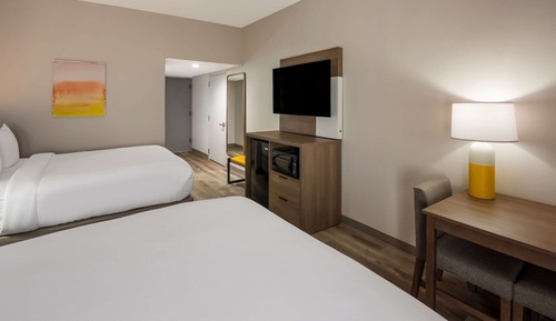 Room, 2 Queen Beds, Accessible, Non Smoking