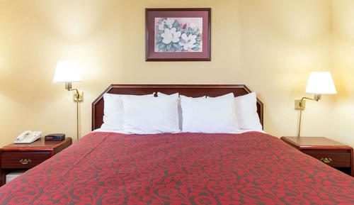 Studio Suite, 1 King Bed, Non Smoking