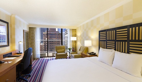 Room, 1 King Bed, City View