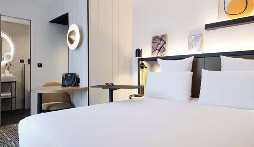 Classic Triple Room, 1 Double Bed with Sofa bed