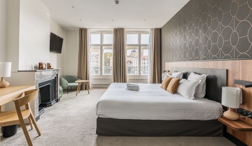 Deluxe Room, River View