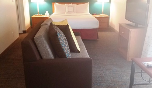 Studio, 1 Queen Bed with Sofa bed, Non Smoking (Mobility/Hearing Access, Roll-In Shwr)