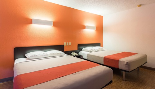 Standard Room, 2 Queen Beds, Smoking