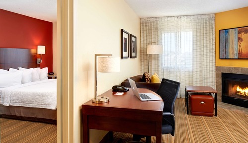 Suite, Multiple Beds (Two Bedroom)
