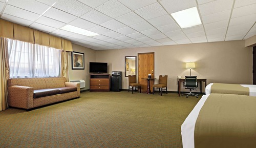 Suite, Multiple Beds, Non Smoking