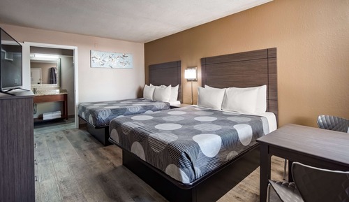 Standard Room, 2 Queen Beds, Smoking, Refrigerator & Microwave