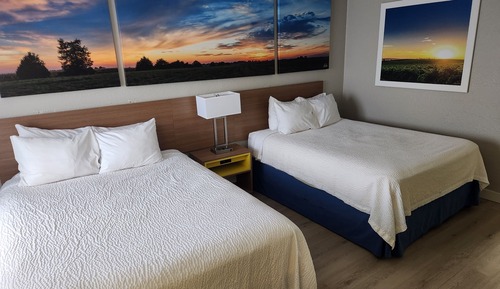 Room, 2 Queen Beds, Non Smoking