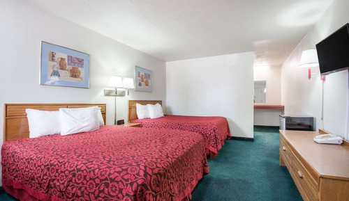 Standard Room, 2 Queen Beds