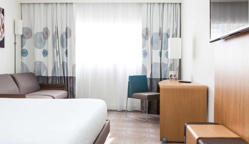 Classic Room, 1 Queen Bed with Sofa bed