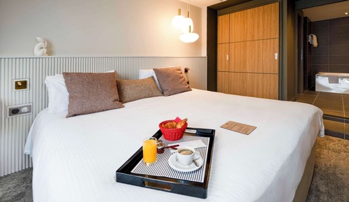 Superior Suite, 1 King Bed