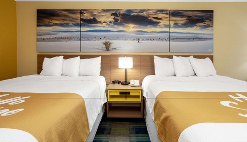 Room, 2 Queen Beds, Non Smoking