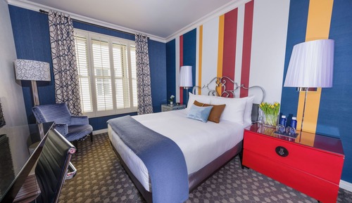 Deluxe Room, 1 Queen Bed