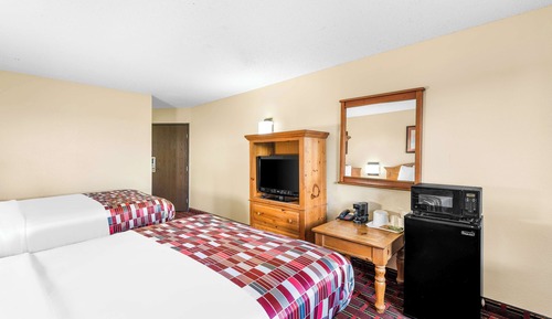 Room, 2 Queen Beds, Non Smoking