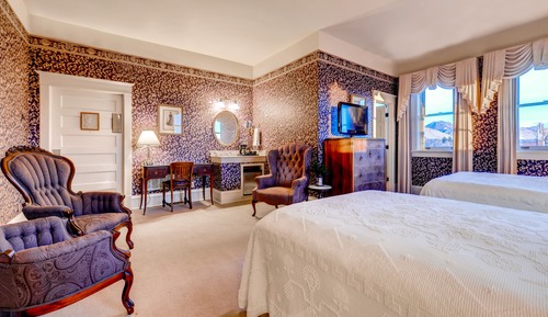 Signature Room, 2 Queen Beds