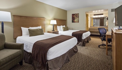 Standard Room, 2 Queen Beds, Non Smoking, Kitchenette