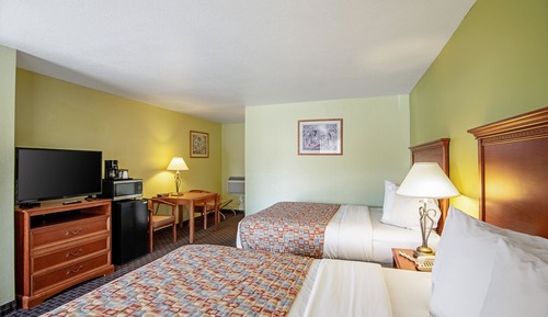 Deluxe Room, 2 Queen Beds, Non Smoking