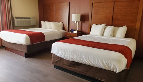 Room, 2 Queen Beds, Accessible, Non Smoking