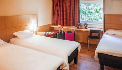 Standard Room, 3 Twin Beds