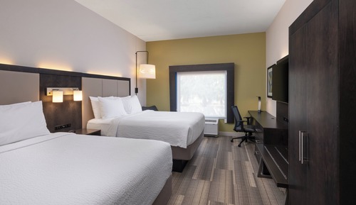 Standard Room, 2 Queen Beds, Accessible (Communications)