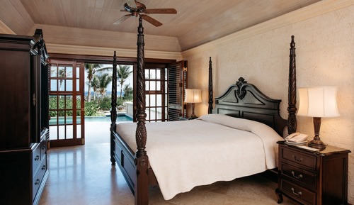 1 Bedroom Suite with 28ft Pool