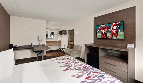 Superior Room, 1 King Bed (Smoke Free)