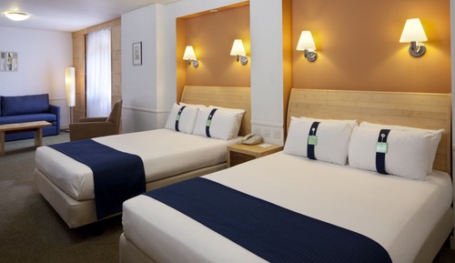 Suite, Multiple Beds