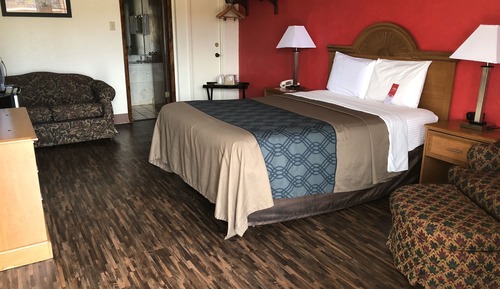 Standard Room, 1 Queen Bed, Non Smoking