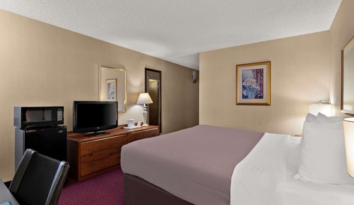 Room, 1 King Bed, Accessible, Non Smoking