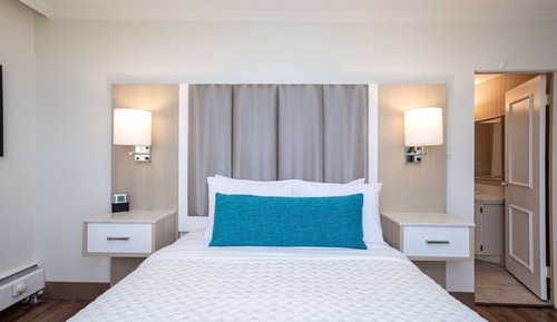 Suite, 1 King Bed, Refrigerator, Harbor View (with Sofabed)