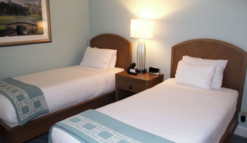 Twin Room, 1 Bedroom (2 Twins-980 SqFt)