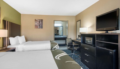 Standard Room, 2 Double Beds, Non Smoking