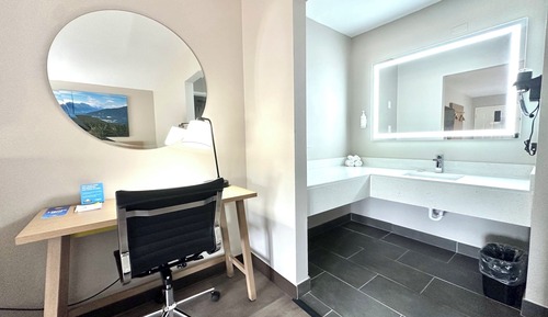 2 Double Beds, Suite, Non-Smoking