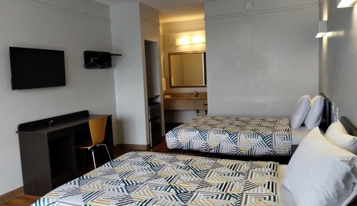 Standard Room, 2 Double Beds, Non Smoking