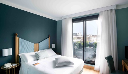 Classic Double Room, 1 Queen Bed, Balcony, City View