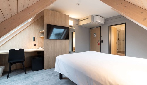 Deluxe Room, 1 Double Bed with Sofa bed