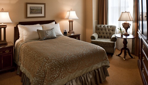 Standard Room, 1 Queen Bed