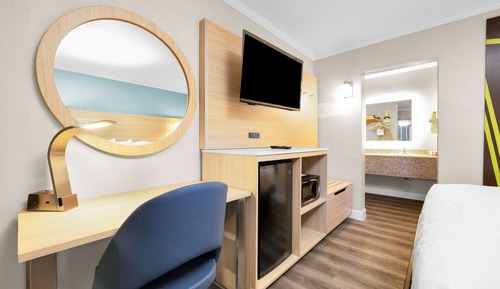 Standard Room, 1 King Bed, Non Smoking, Refrigerator & Microwave