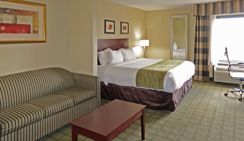 Suite, 1 King Bed, Non Smoking