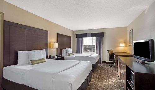 Room, 2 Queen Beds, Non Smoking, City View