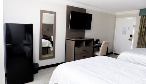 Room, 2 Double Beds, Accessible, Non Smoking (Tub with Grab Bars)