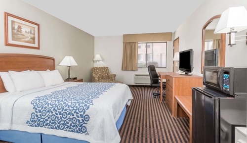 Room, 1 Queen Bed, Accessible