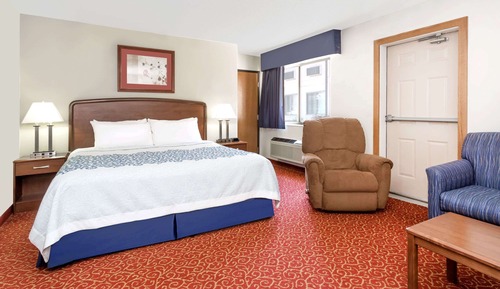 Room, 1 King Bed, Accessible